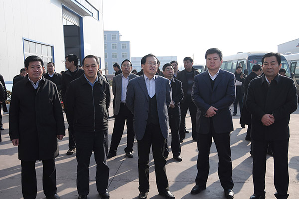 新乡市委书记带领考察团莅临永兴特种设备